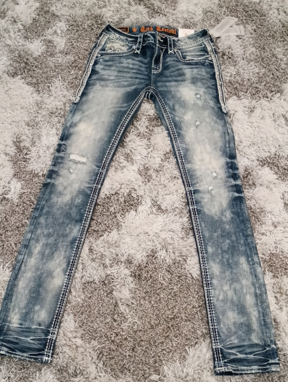 Rock Revival Skinny Jeans in Faded Blue with Distress New With Tags